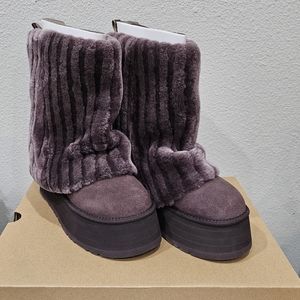 UGG Classis Short Sherpa Platform Boots